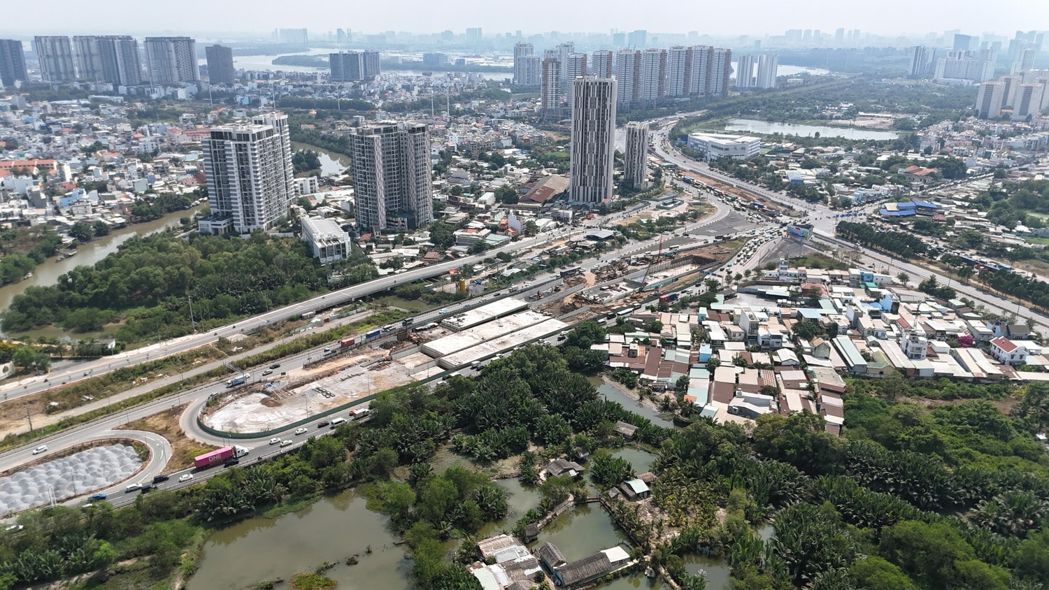 Dự án nút giao An Phú khởi công vào tháng 12.2022 với tổng mức đầu tư hơn 3.400 tỷ đồng Dự án nút giao An Phú khởi công vào tháng 12.2022 với tổng mức đầu tư hơn 3.400 tỷ đồng