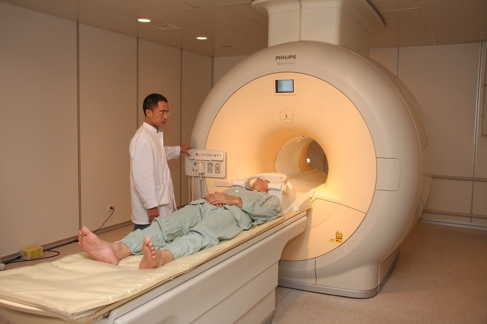 Những dấu hiệu cảnh báo nguy hiểm ở người bệnh đau đầu -0
