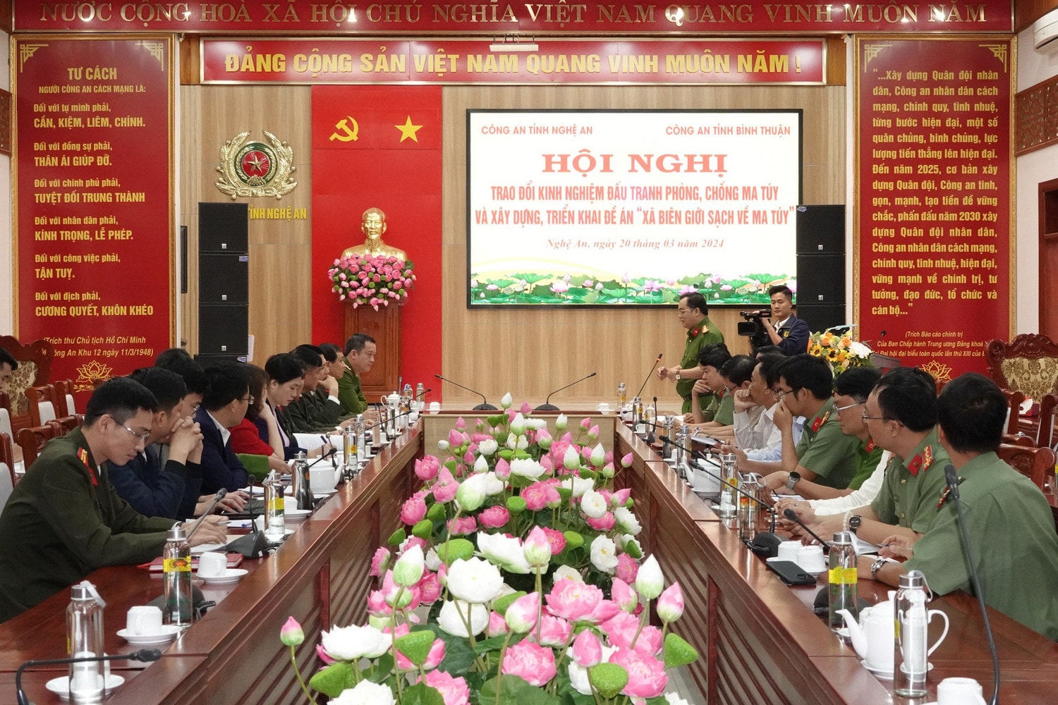 Công an tỉnh Bình Thuận, Công an tỉnh Nghệ An thảo luận, trao đổi nhiều nội dung liên quan đến công tác triển khai mô hình “Xã biên giới sạch về ma tuý” của tỉnh Nghệ An