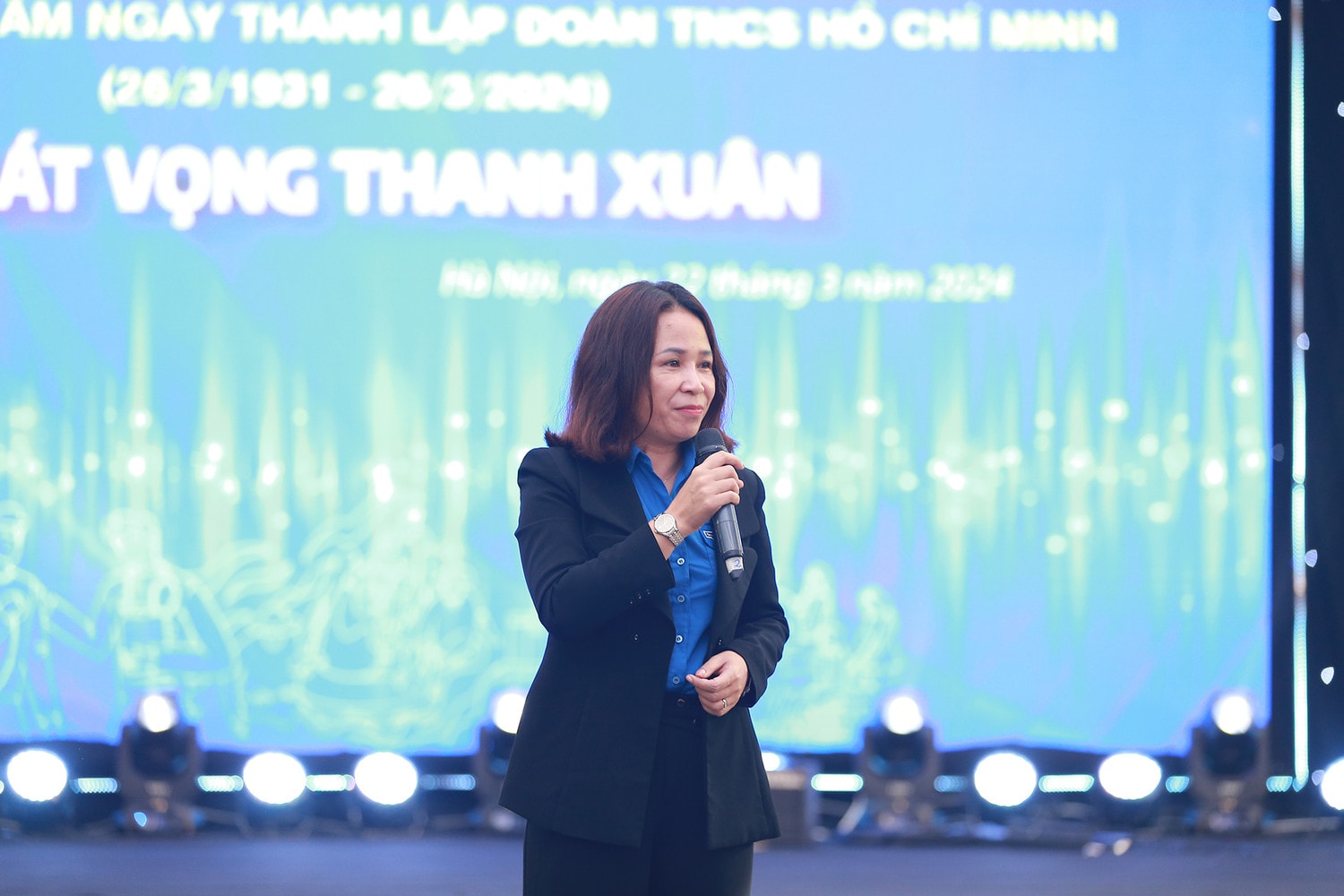 Sôi nổi chương trình chào mừng 93 năm ngày thành lập Đoàn TNCS Hồ Chí Minh của Trường THPT Phan Huy Chú - Đống Đa -0