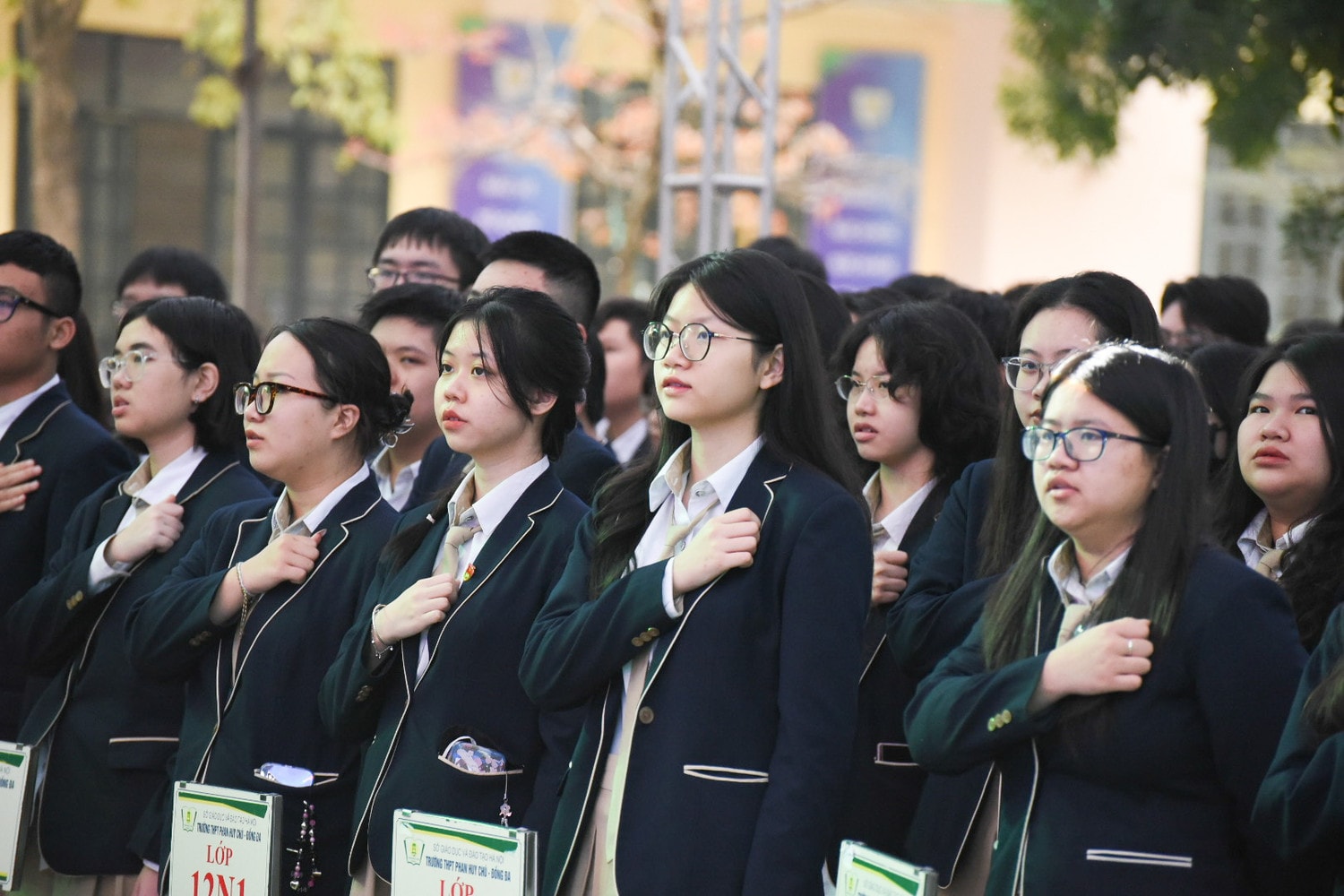 Sôi nổi chương trình chào mừng 93 năm ngày thành lập Đoàn TNCS Hồ Chí Minh của Trường THPT Phan Huy Chú - Đống Đa ảnh 10 Sôi nổi chương trình chào mừng 93 năm ngày thành lập Đoàn TNCS Hồ Chí Minh của Trường THPT Phan Huy Chú - Đống Đa -0