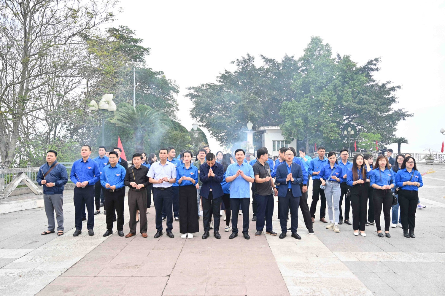 “Tháng Ba tình nguyện” mang tri thức đến vùng đặc biệt khó khăn
