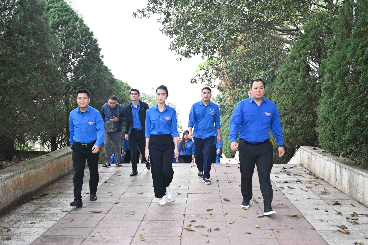 “Tháng Ba tình nguyện” mang tri thức đến vùng đặc biệt khó khăn