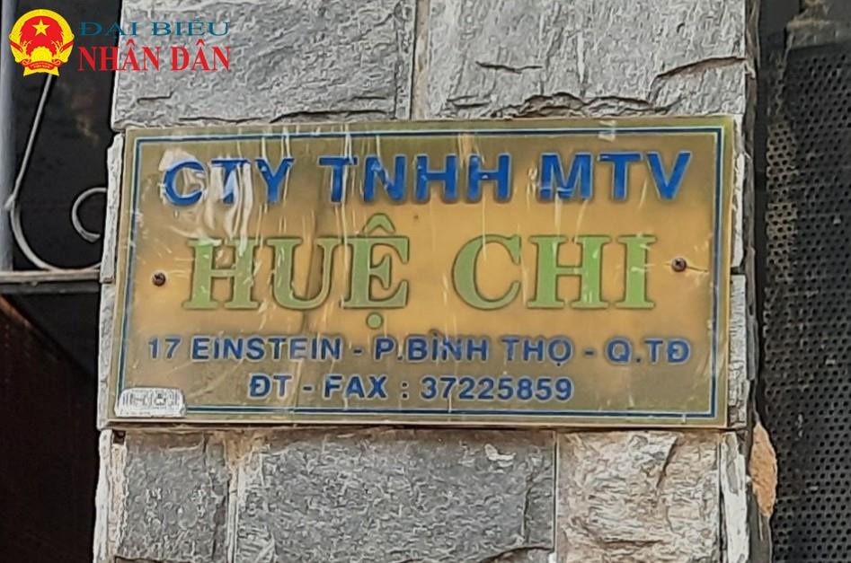 Công ty TNHH MTV Huệ Chi sử dụng tài liệu bất hợp pháp trong hồ sơ thiết bị y tế