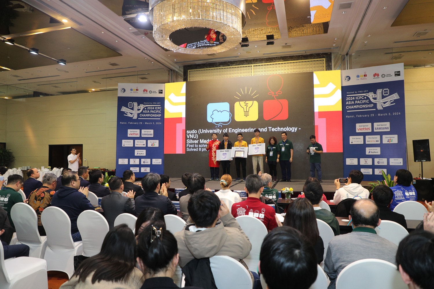 Trường Đại học Công nghệ, ĐHQGHN hợp tác với các tập đoàn hàng đầu thế giới trong lĩnh vực bán dẫn và vi mạch -0