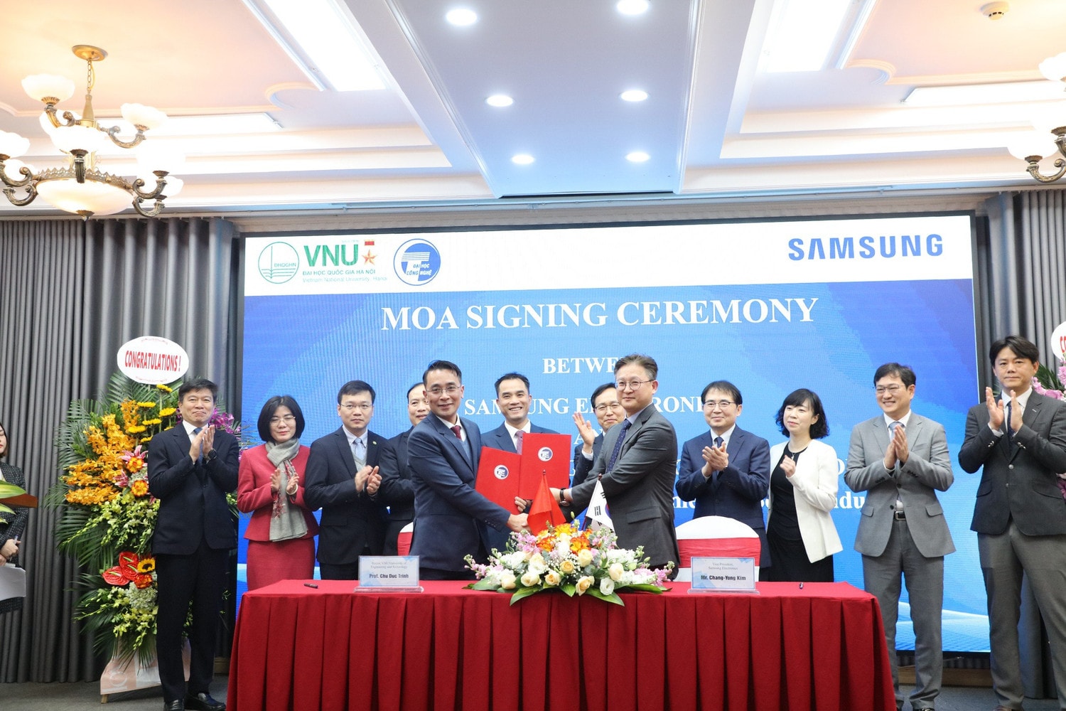 Trường Đại học Công nghệ, ĐHQGHN hợp tác với các tập đoàn hàng đầu thế giới trong lĩnh vực bán dẫn và vi mạch -0