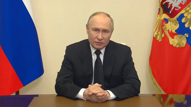 Khủng bố tại Nga: Số người thiệt mạng tiếp tục tăng, Tổng thống Putin lên án -0