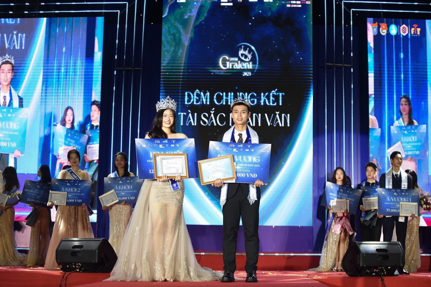 Lộ diện cặp đôi đăng quang 