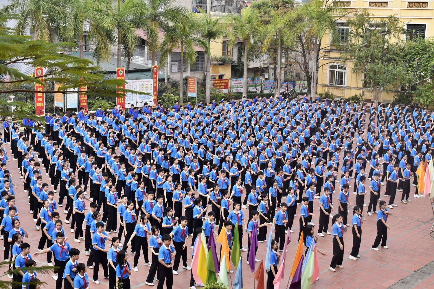 Tưng bừng Ngày hội “Tiến bước lên Đoàn” -0