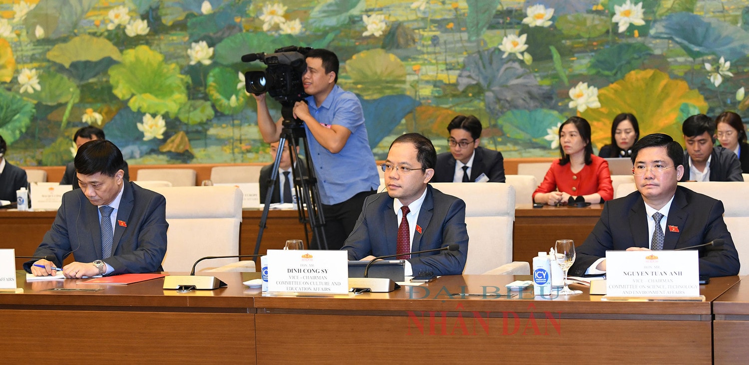 Chủ tịch Quốc hội Vương Đình Huệ chủ trì Lễ đón, hội đàm với Chủ tịch Quốc hội Phần Lan Jussi Halla-aho -0