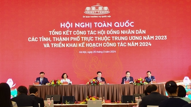 Chủ tịch Quốc hội Vương Đình Huệ dự khai mạc Hội nghị toàn quốc tổng kết công tác HĐND các tỉnh, thành phố năm 2023 và triển khai kế hoạch công tác năm 2024
