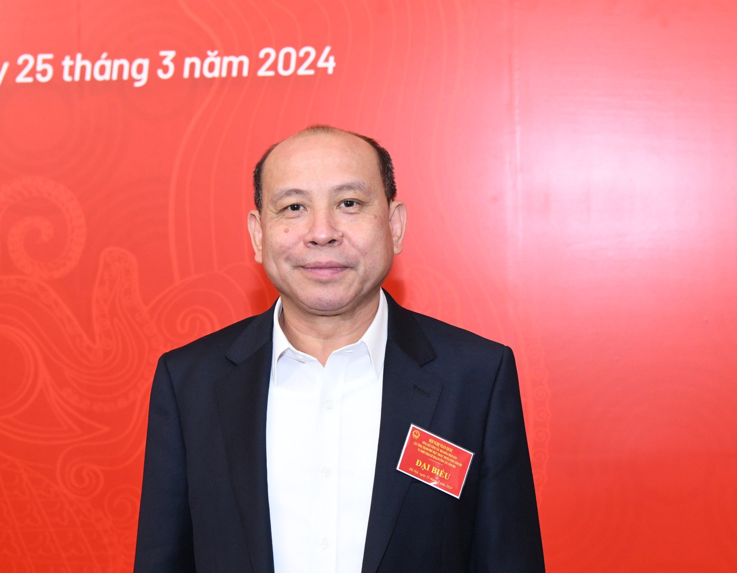 Phó Bí thư Thường trực Tỉnh ủy, Chủ tịch HĐND tỉnh Hòa Bình Bùi Đức Hinh