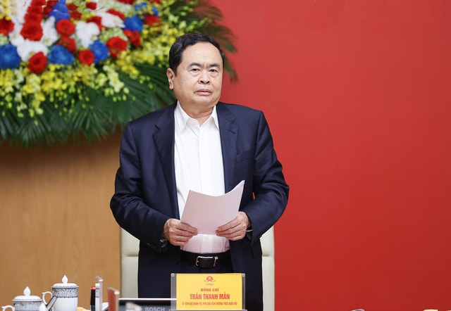 Thủ tướng Phạm Minh Chính chủ trì phiên họp Tiểu ban Kinh tế - Xã hội Đại hội lần thứ XIV của Đảng -0