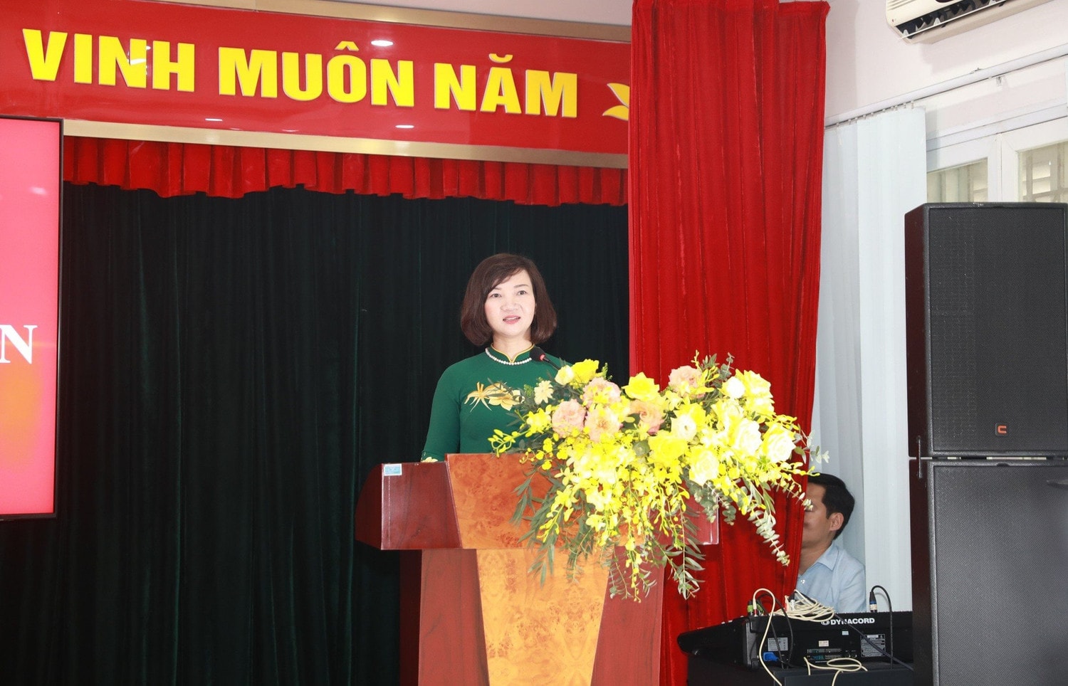 Hà Nội: 7 học sinh THPT ưu tú được kết nạp Đảng -0