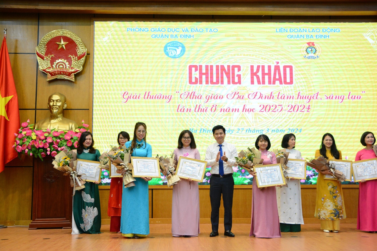 8 nhà giáo ưu tú lọt vào vòng Chung khảo Giải thưởng “Nhà giáo Ba Đình tâm huyết, sáng tạo” năm học 2023-2024. -0