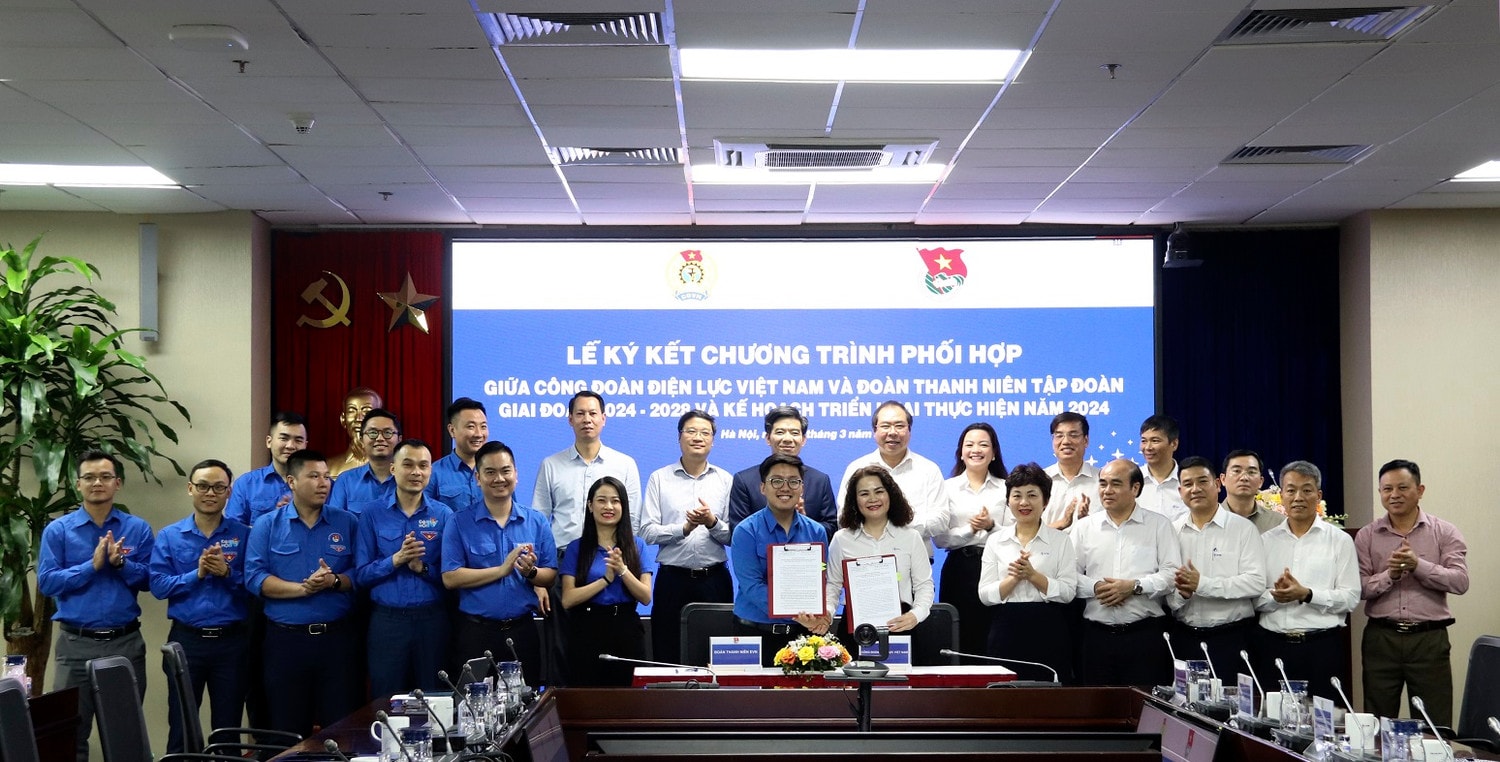 Ký kết chương trình phối hợp giữa Công đoàn Điện lực Việt Nam và Đoàn Thanh niên EVN -0