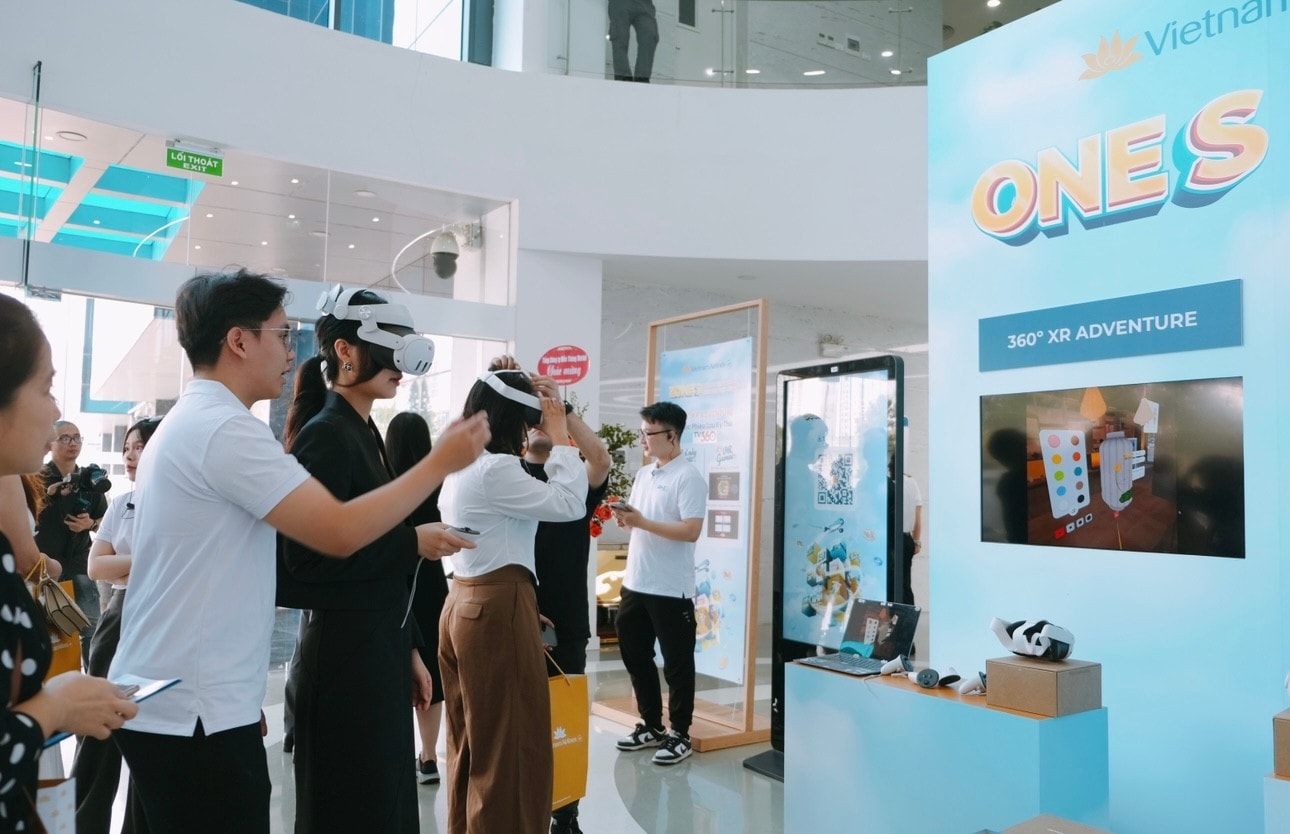  Vietnam Airlines khai mở trạm văn hóa đầu tiên trong chương trình One S -0