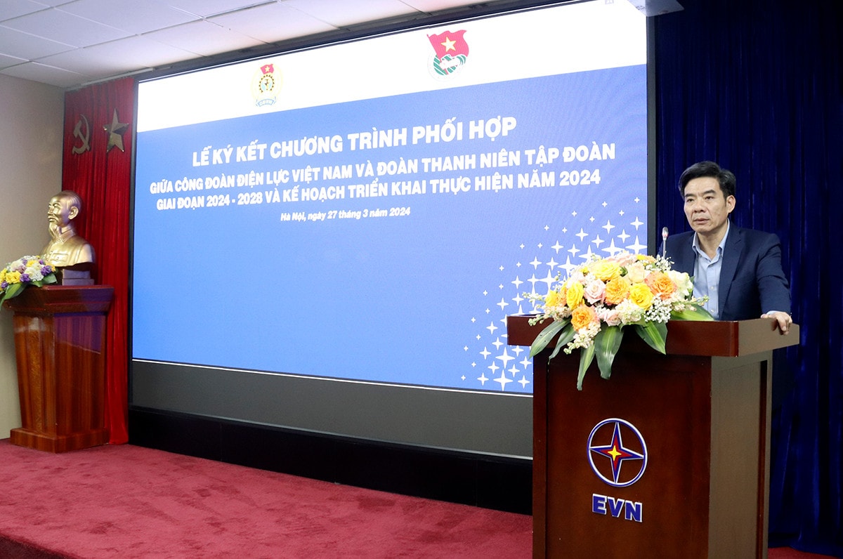 Ký kết chương trình phối hợp giữa Công đoàn Điện lực Việt Nam và Đoàn Thanh niên EVN -0
