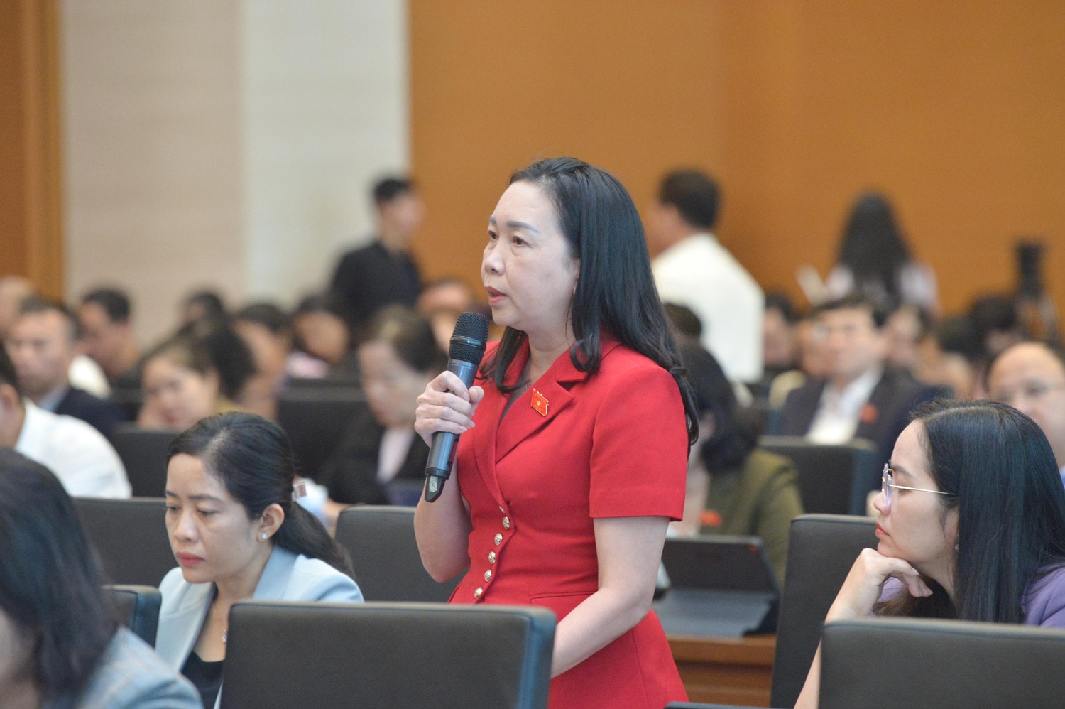 Mở rộng các chế tài xử lý chậm đóng, trốn đóng bảo hiểm xã hội -0