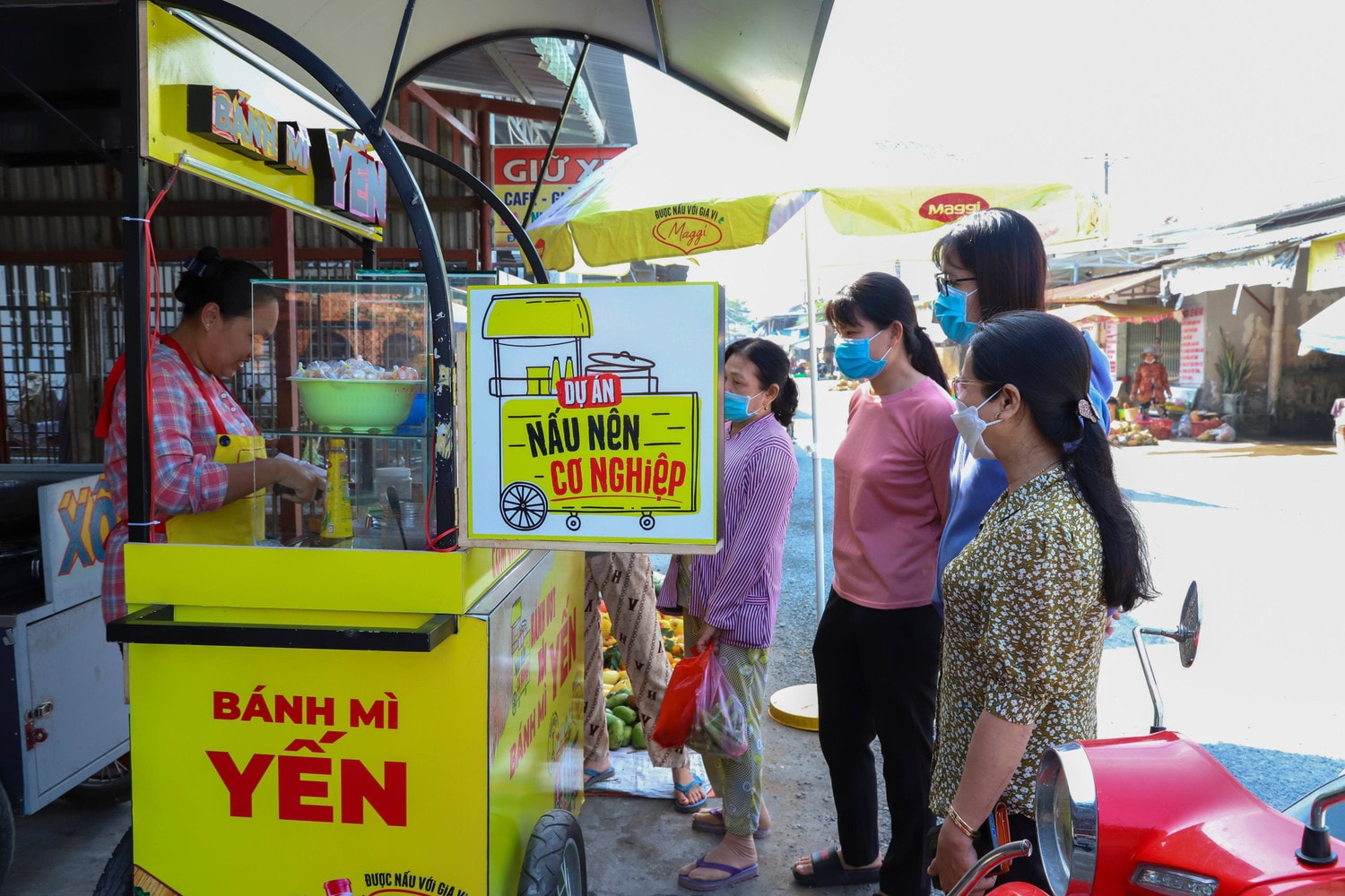Hàng chục nghìn phụ nữ 