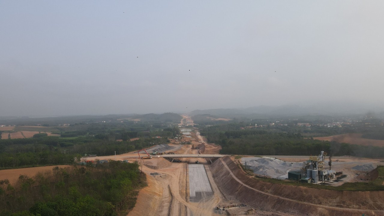 Quảng Bình: Đẩy nhanh giải ngân vốn đầu tư công, dồn lực cho các dự án trọng điểm -0