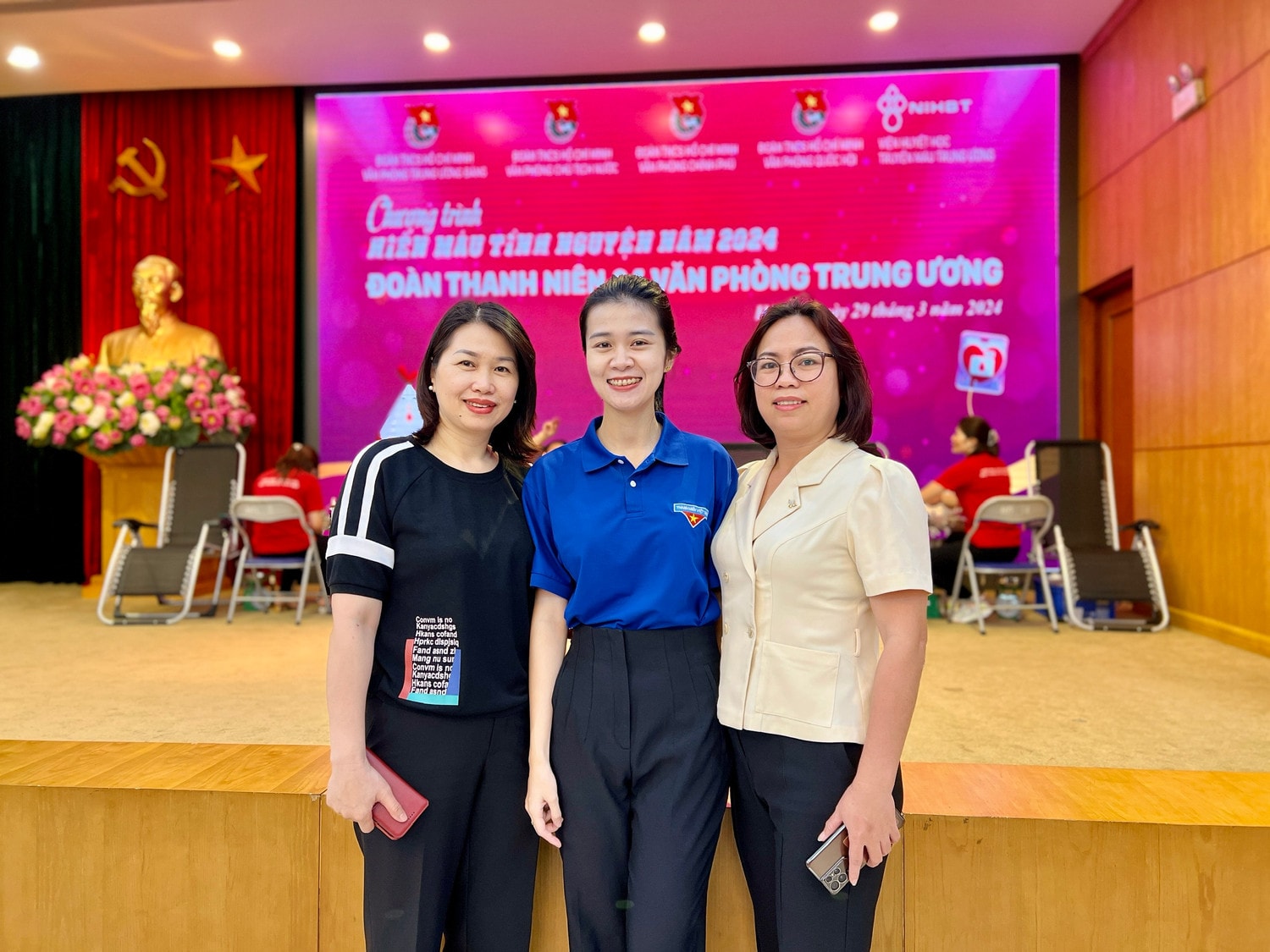 Đoàn khối Văn phòng Trung ương tích cực tham gia hiến máu tình nguyện