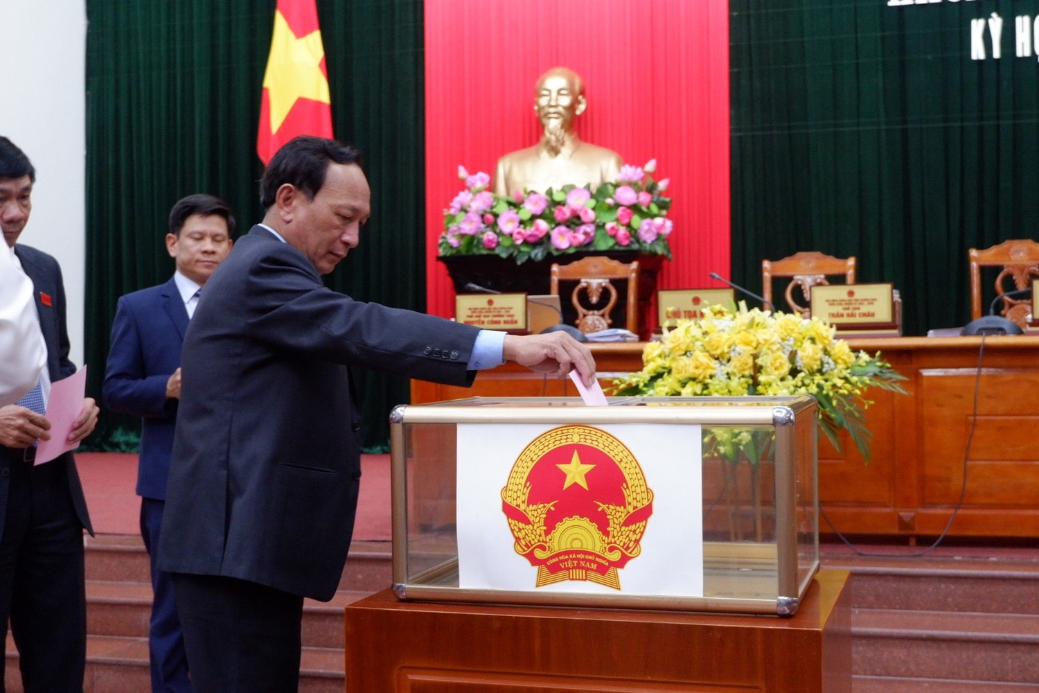 HĐND tỉnh Quảng Bình thông qua 13 nghị quyết quan trọng tại Kỳ họp thứ 15 -0