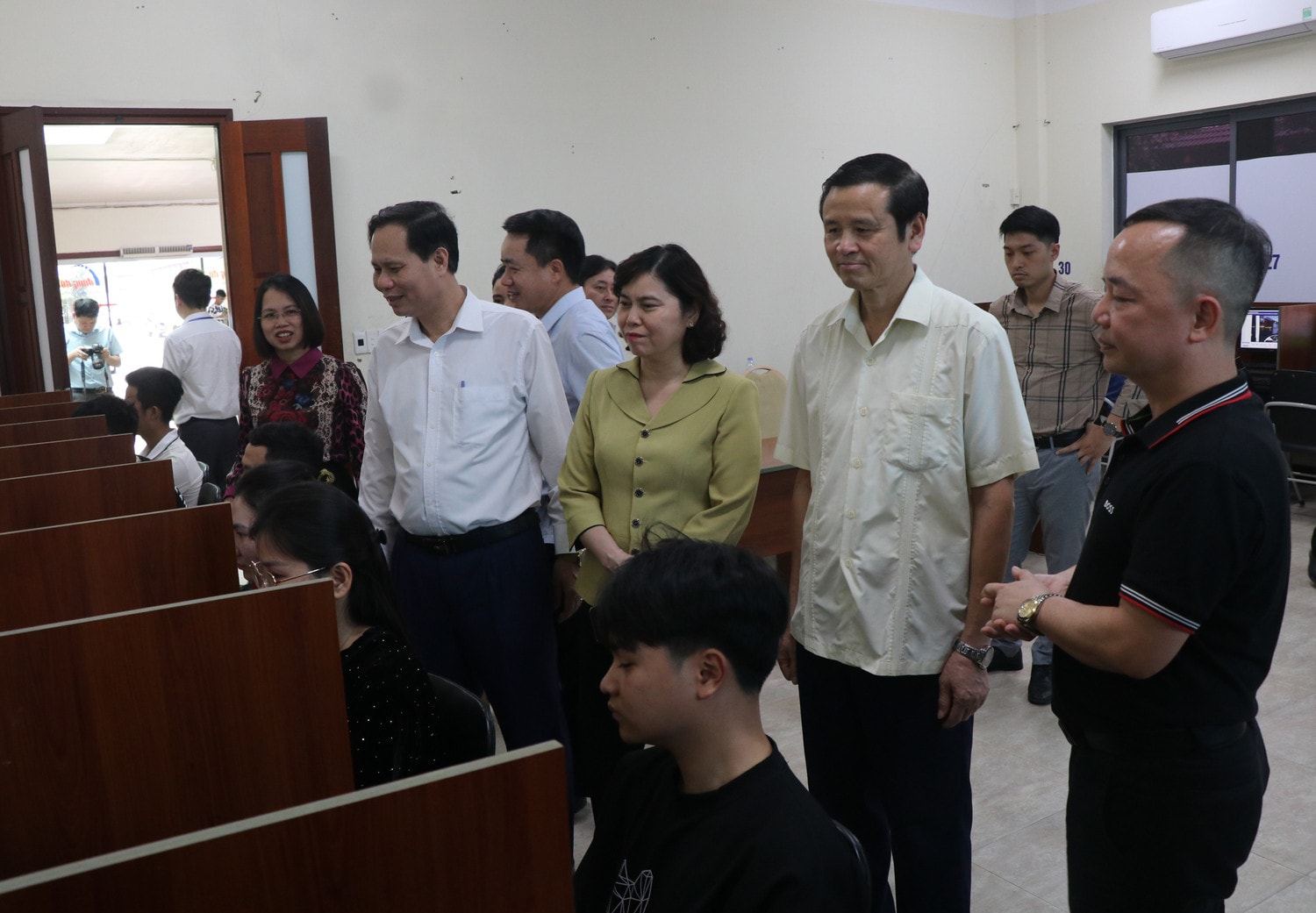 Bắc Ninh: Giám sát công tác hoạt động quản lý, đào tạo, sát hoạch, cấp giấy phép lái xe trên địa bàn tỉnh -0