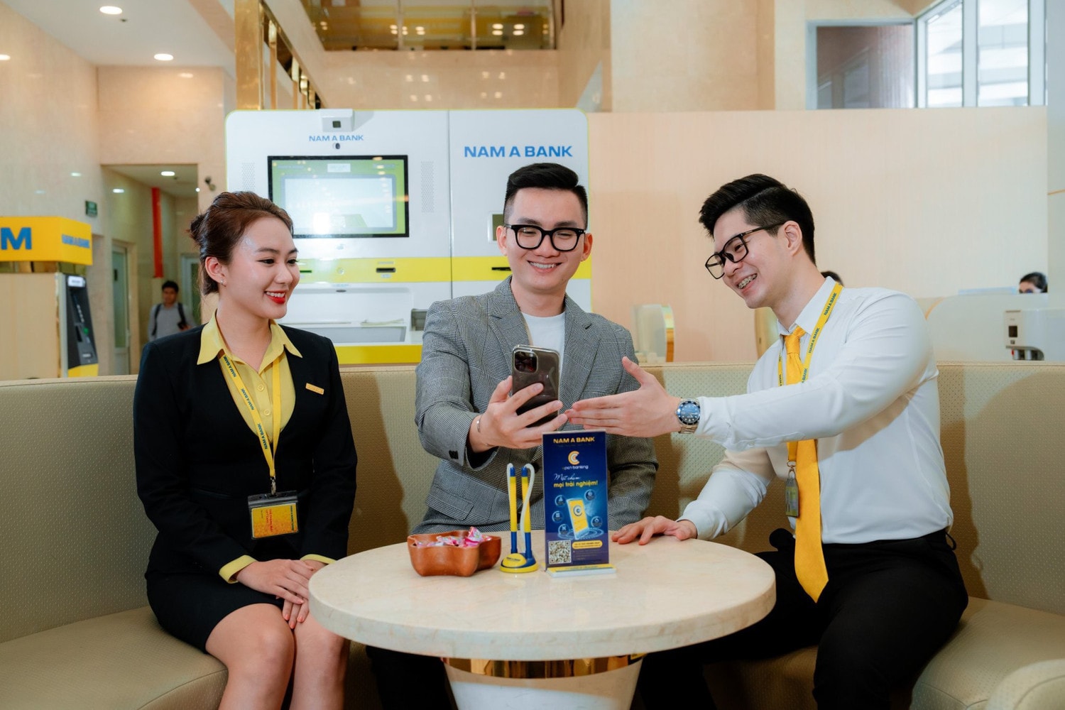 Nam A Bank phát hành cổ phiếu ưu đãi Esop cho cán bộ nhân viên -0