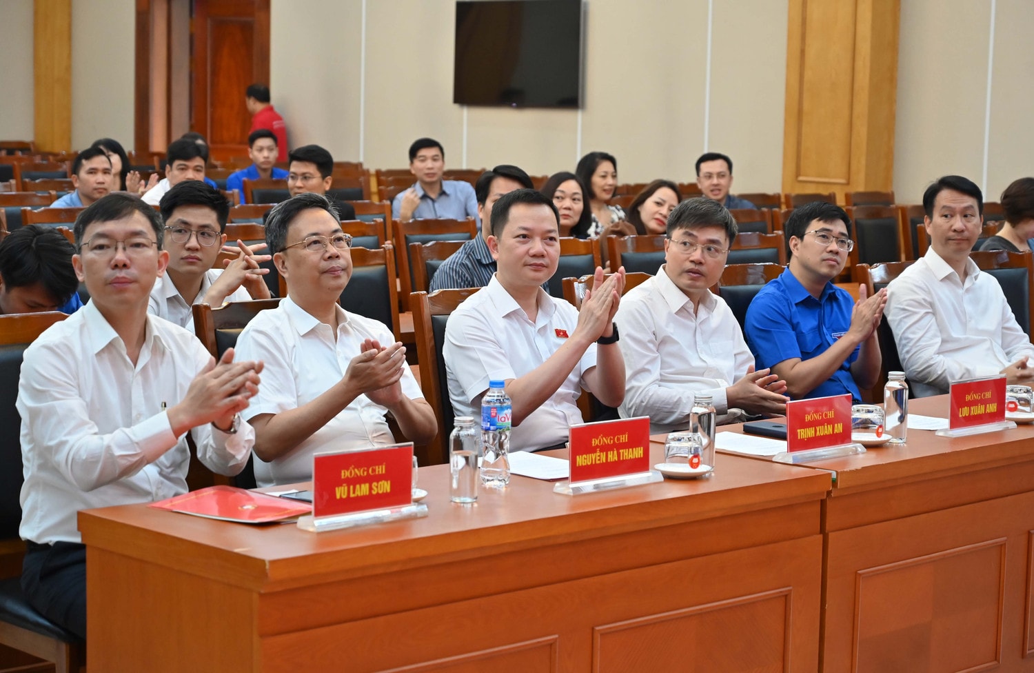Đoàn khối Văn phòng Trung ương tích cực tham gia hiến máu tình nguyện