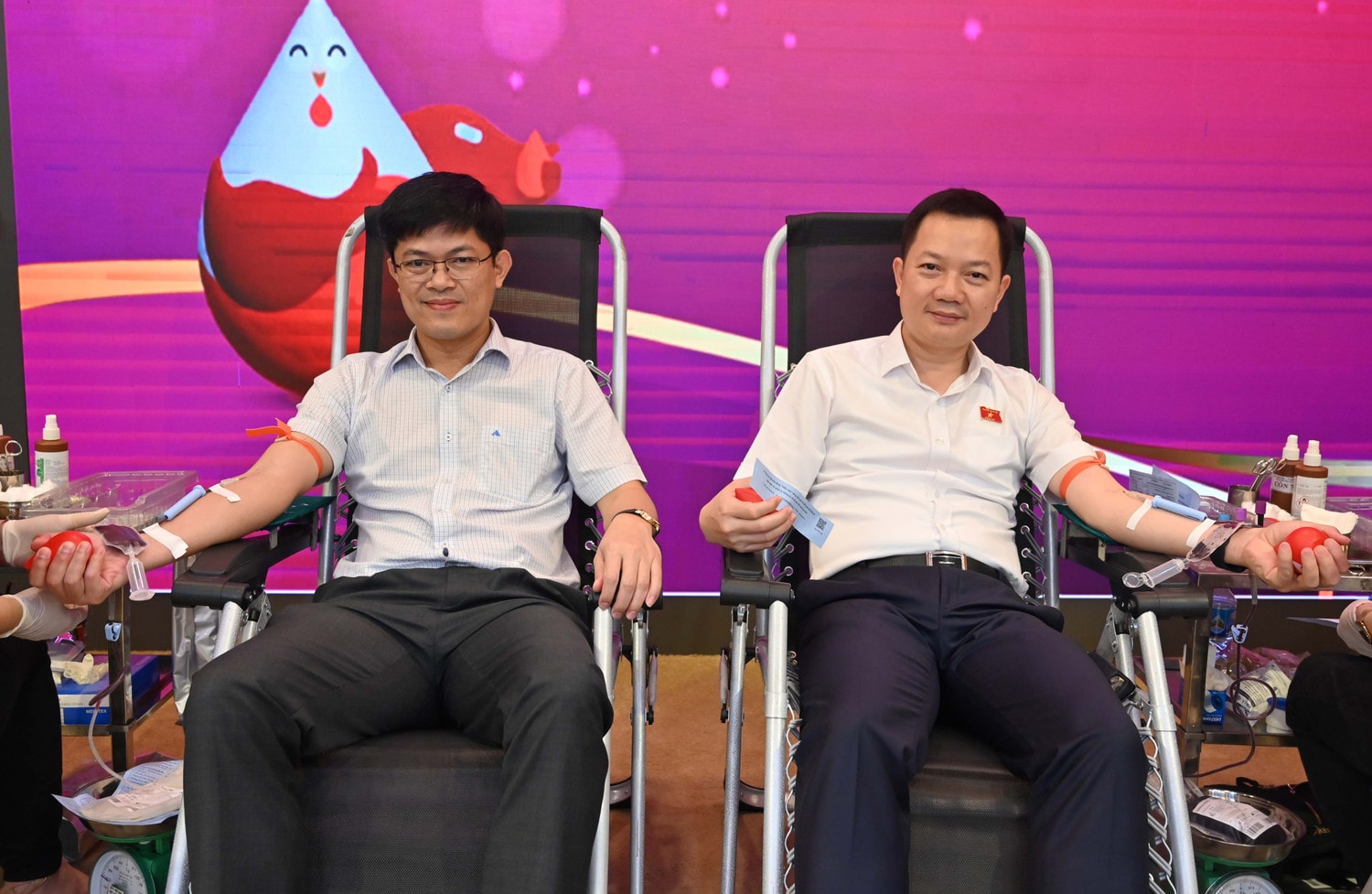 Đoàn khối Văn phòng Trung ương tích cực tham gia hiến máu tình nguyện