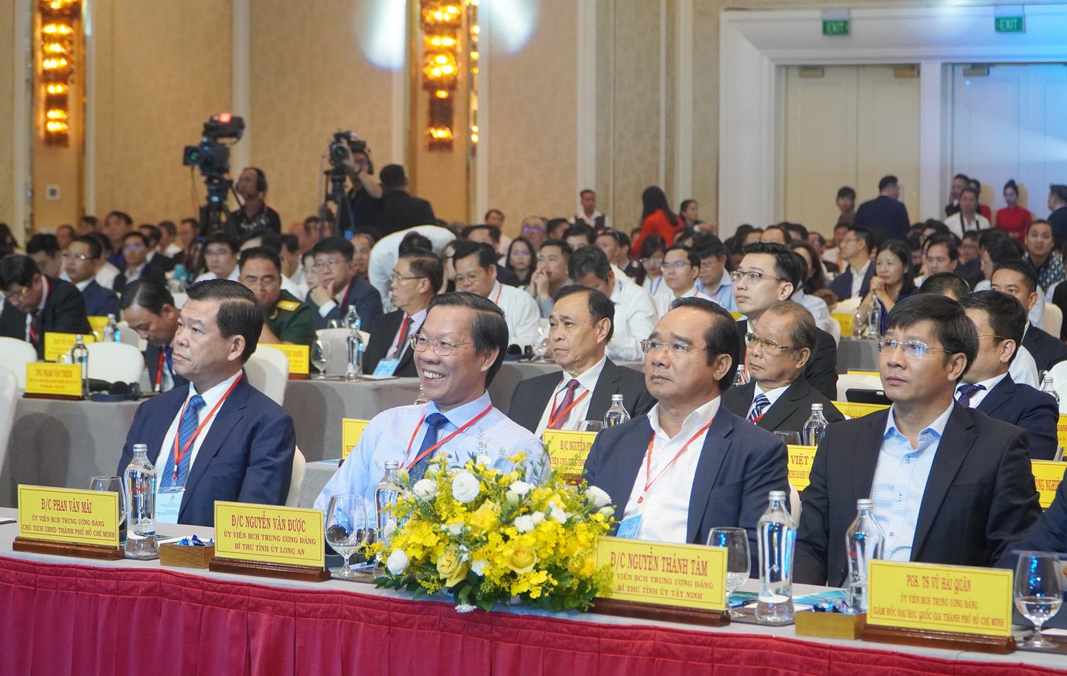 Lãnh đạo các tỉnh, thành phố tới dự hội nghị triển khai quy hoạch và xúc tiến đầu tư của tỉnh Bà Rịa - Vũng Tàu