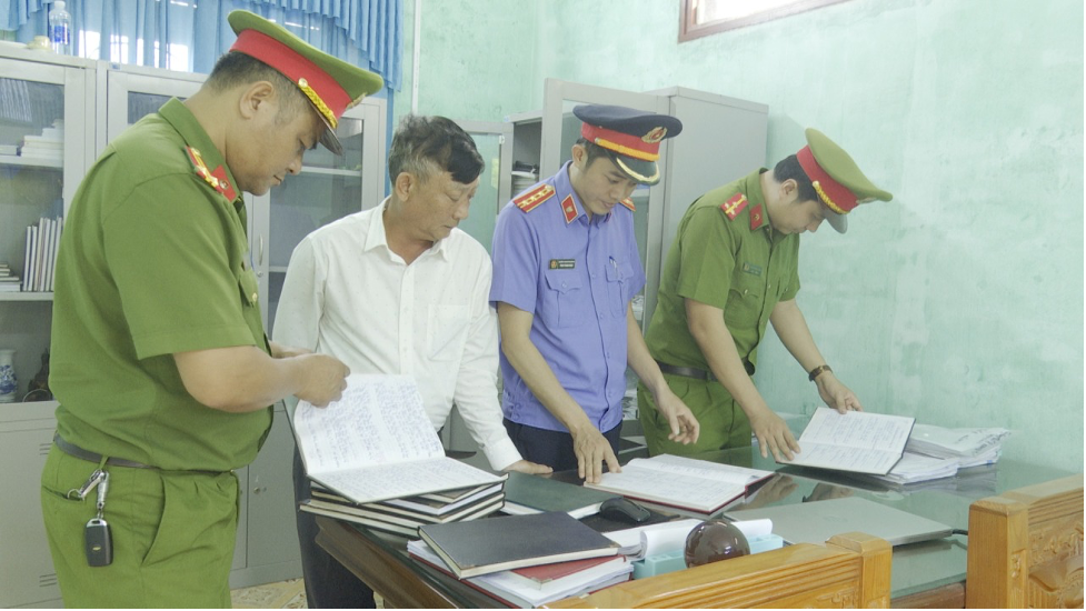 Quảng Bình: Bắt tạm giam một nguyên Chủ tịch xã vì thiếu trách nhiệm trong quản lý -0