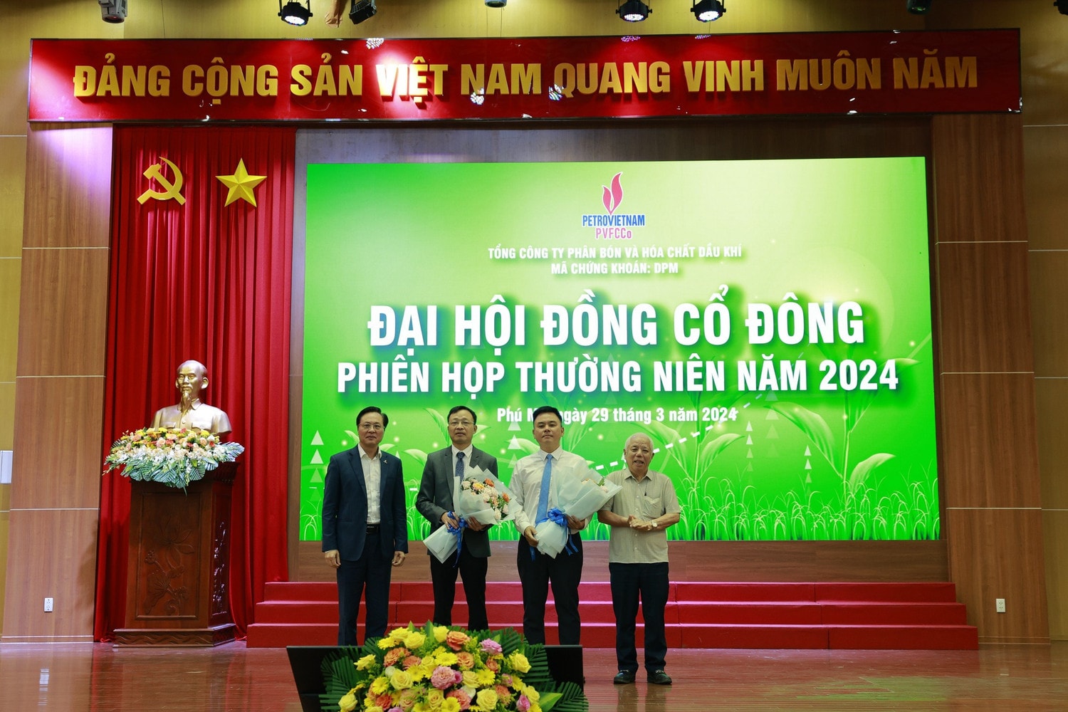 PVFCCo tổ chức thành công phiên họp Đại hội đồng cổ đông thường niên năm 2024 -0