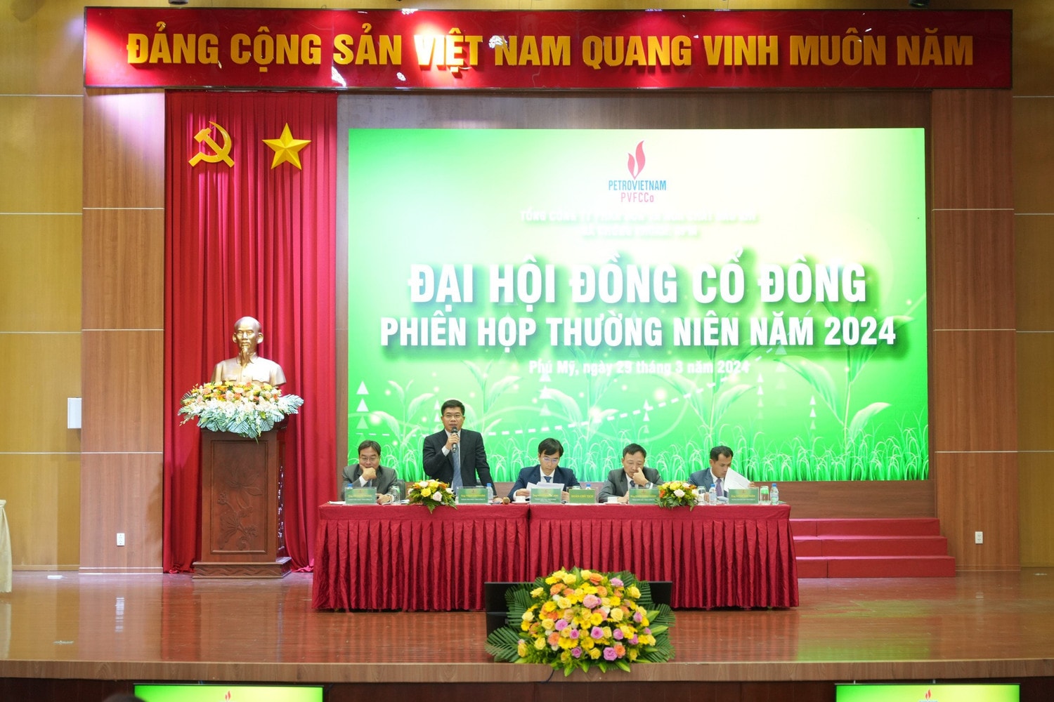 PVFCCo tổ chức thành công phiên họp Đại hội đồng cổ đông thường niên năm 2024 -0
