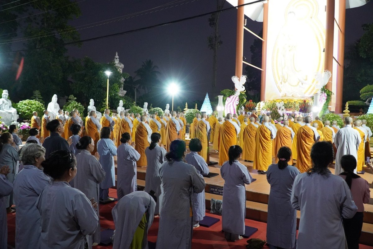Lễ Ngũ Bách Danh chùa Ba Vàng - học theo hạnh nguyện của Đức Quán Âm -0