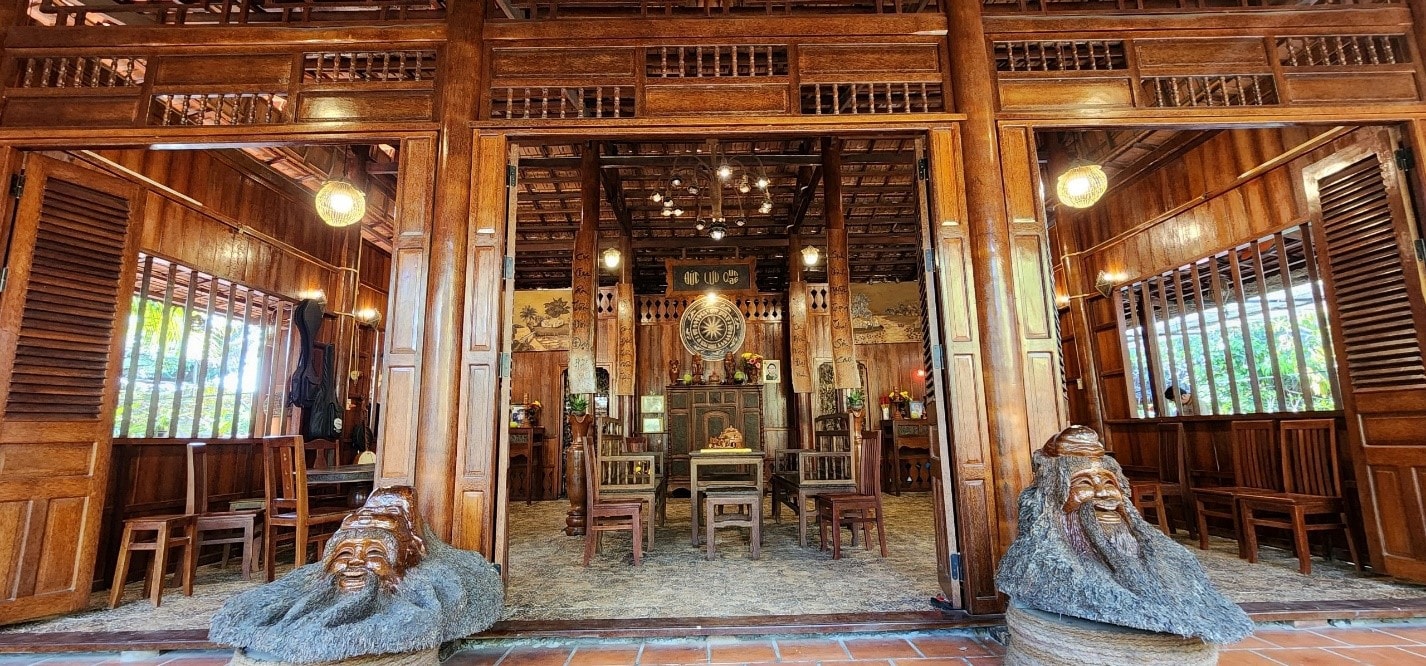 Ngôi nhà dừa 