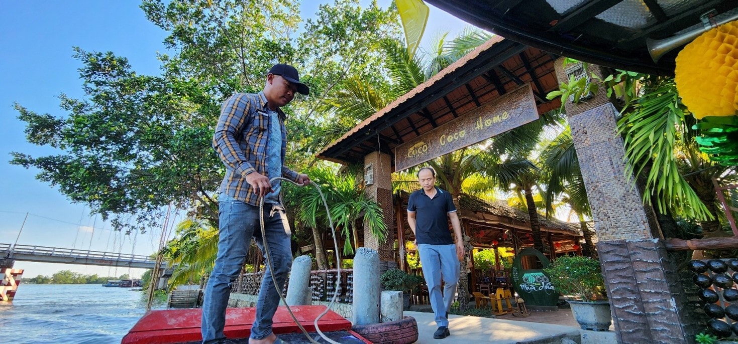 Ngôi nhà dừa 