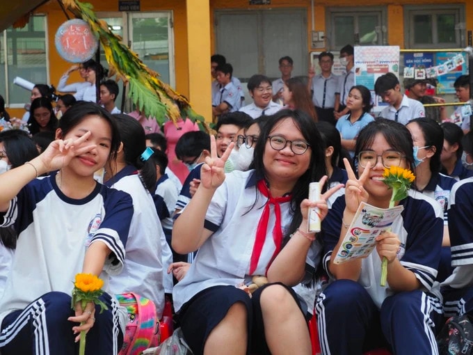 TP. Hồ Chí Minh: Hơn 550 học sinh lớp 9 trải nghiệm môi trường học cấp THPT -0