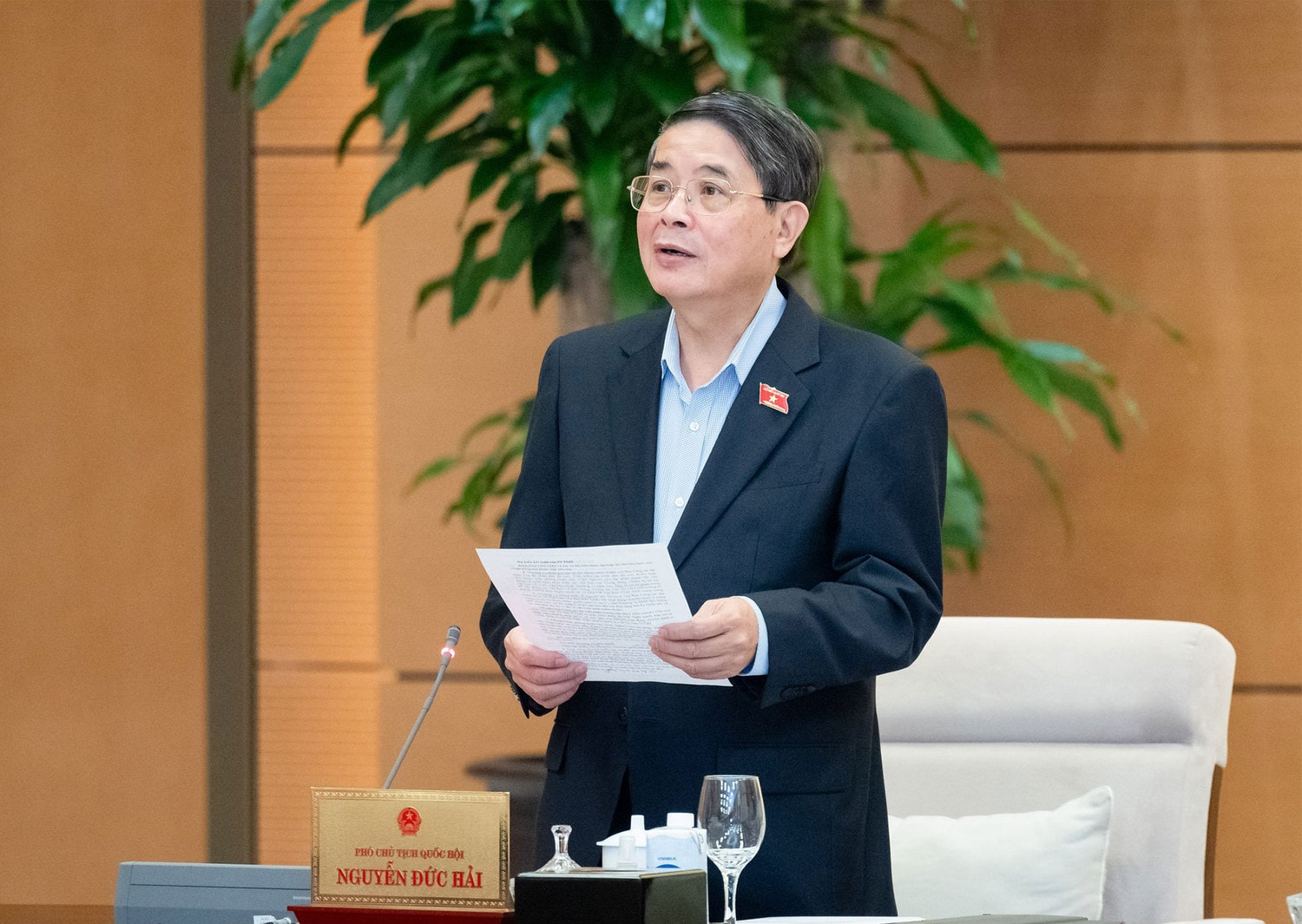 Cho ý kiến về dự thảo Nghị quyết vị trí việc làm thuộc thẩm quyền quản lý của Ủy ban Thường vụ Quốc hội -0