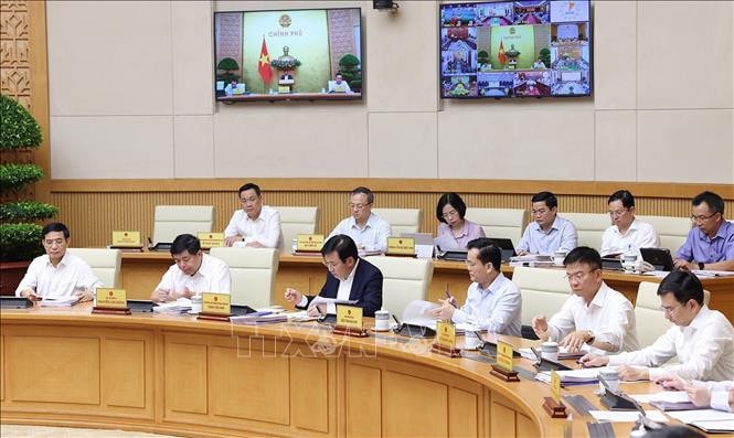 Thủ tướng Phạm Minh Chính: Phấn đấu năm 2024 đạt mục tiêu tăng trưởng 6,5% -0