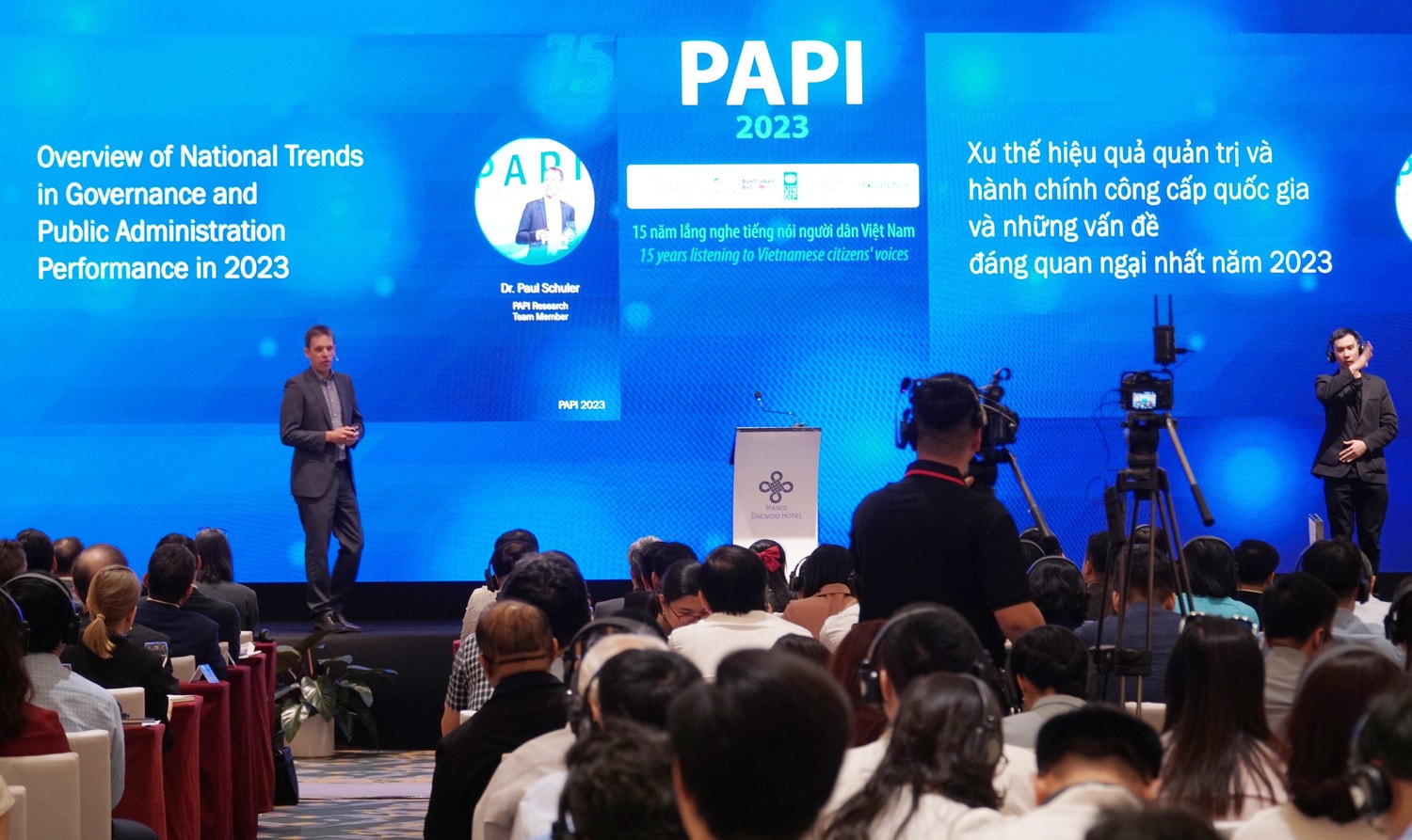 Toàn cảnh buổi công bố Báo cáo Chỉ số Hiệu quả quản trị và hành chính công cấp tỉnh ở Việt Nam (PAPI) năm 2023. Ảnh: Vũ Quang
