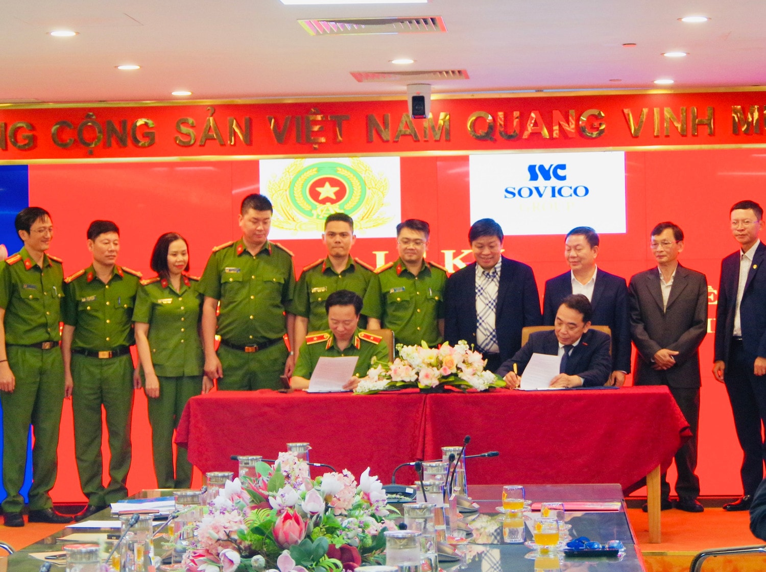 Phát triển ứng dụng dữ liệu dân cư, định danh và xác thực điện tử -0