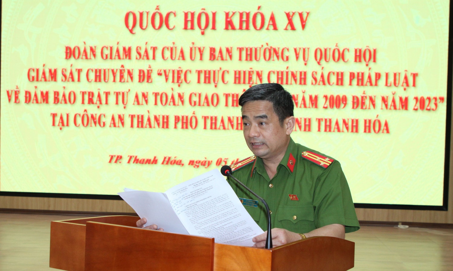 Phó Trưởng công an TP. Thanh Hóa Lê Văn Huấn phát biểu Đoàn giám sát của Ủy ban Thường vụ Quốc hội làm việc với công an TP. Thanh Hóa -0