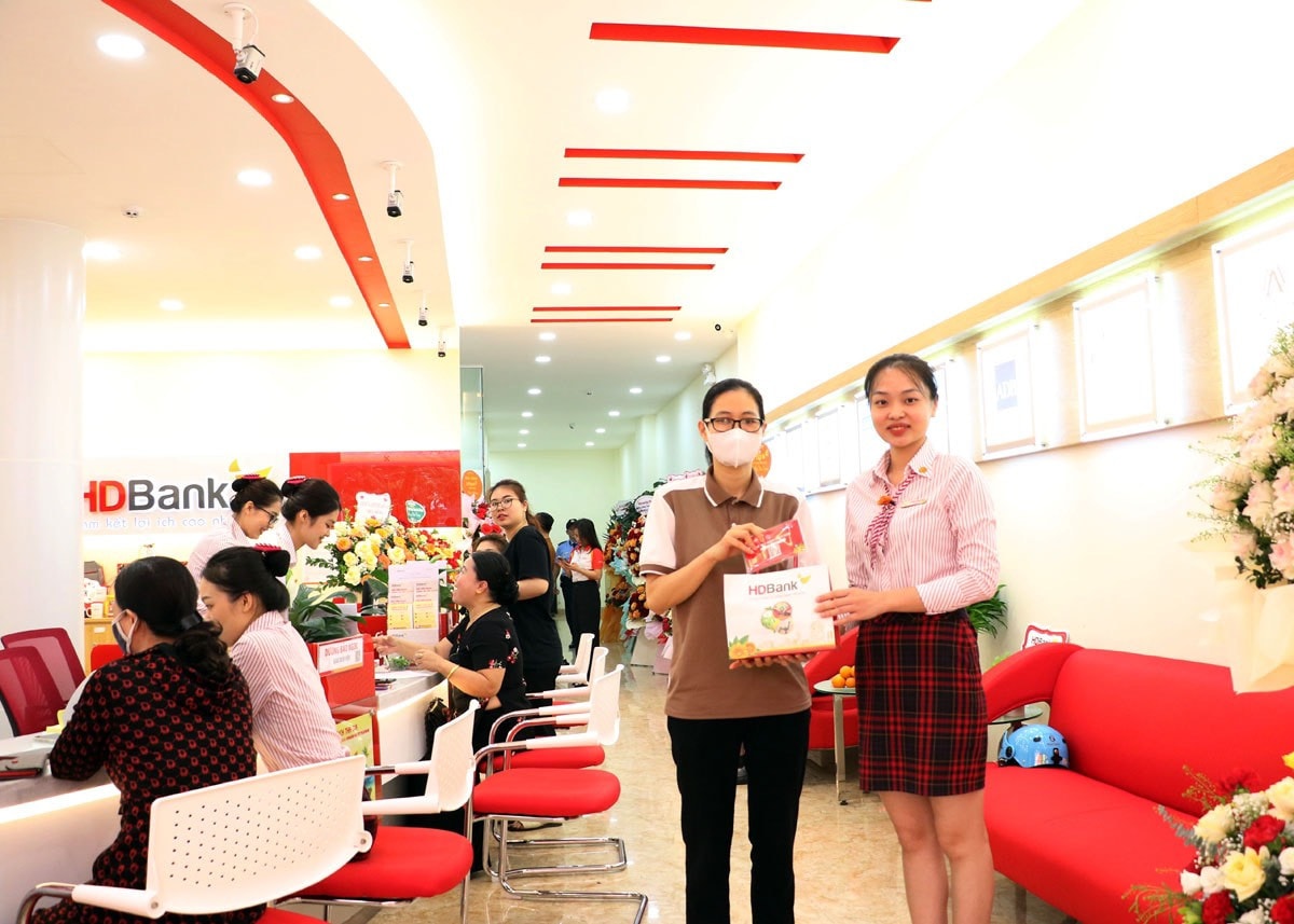 HDBank đặt Chi nhánh đầu tiên tại cửa ngõ phía Bắc của Tổ quốc -0