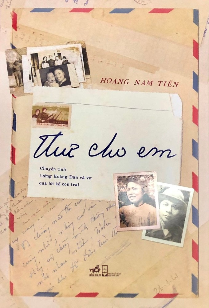Ra mắt cuốn sách 