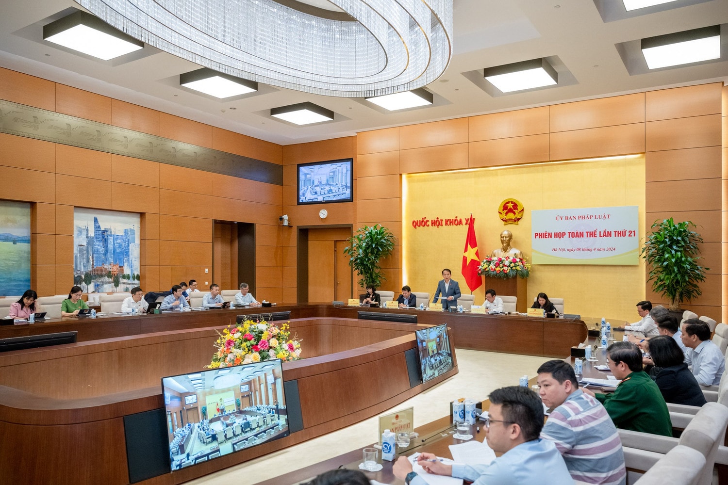 Thẩm tra Tờ trình xin ý kiến về tổ chức lại Trung tâm Tin học thuộc Kiểm toán nhà nước -2
