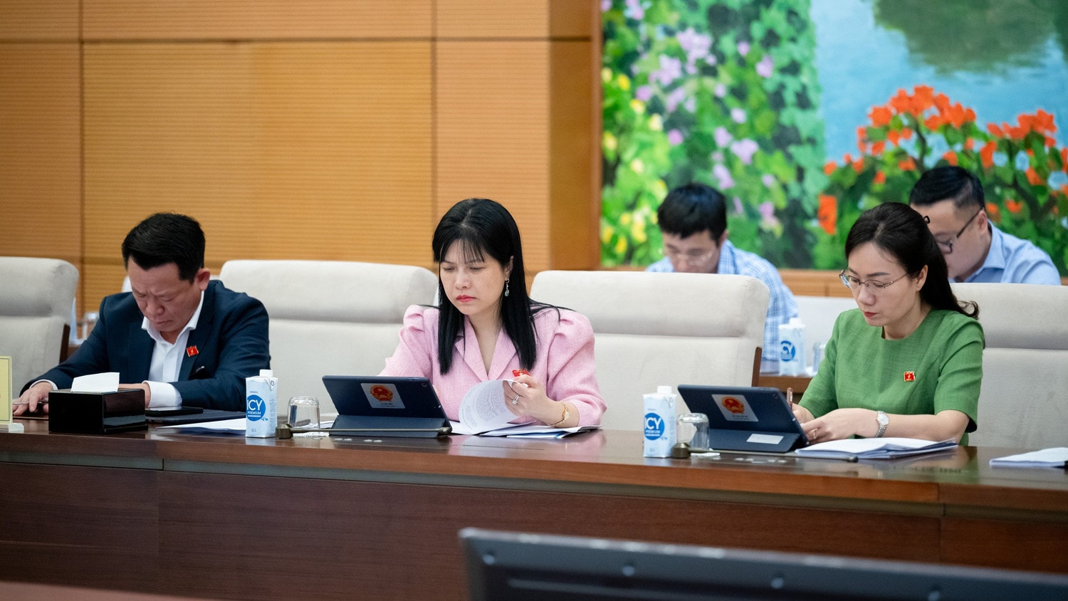 Thẩm tra Tờ trình xin ý kiến về tổ chức lại Trung tâm Tin học thuộc Kiểm toán nhà nước -3