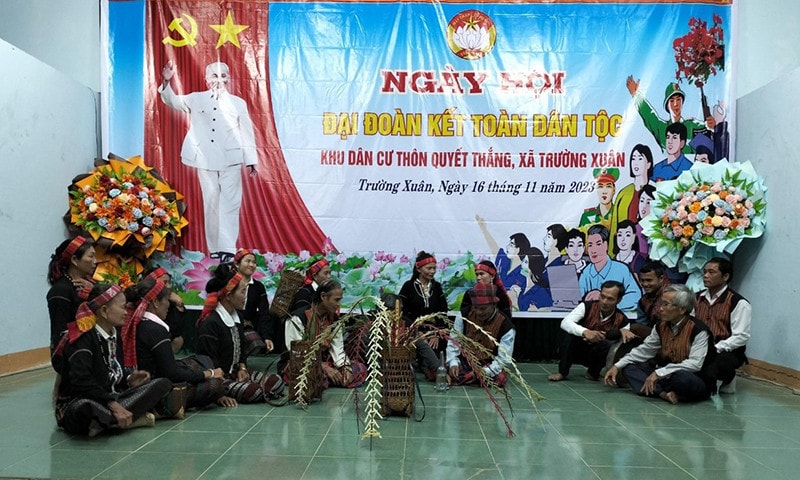 Gìn giữ văn hóa dân gian dân tộc Bru-Vân Kiều trên dãy Trường Sơn -0