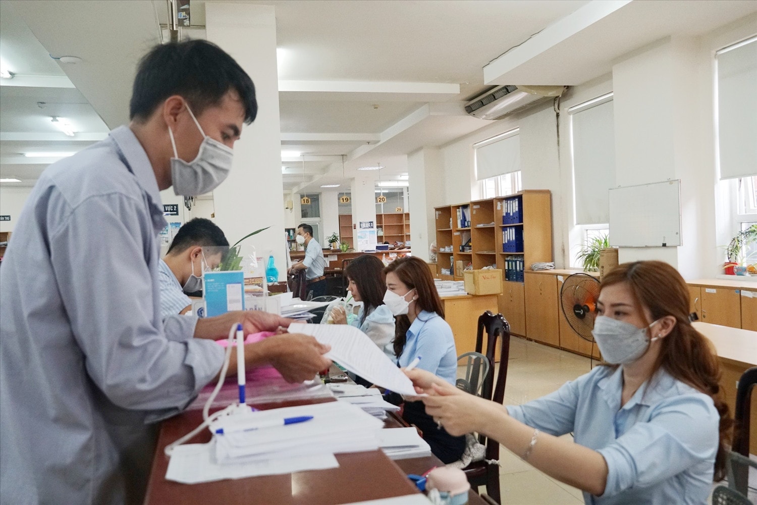 Để người lao động không 